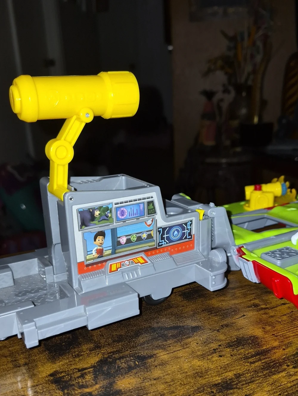 Marshall’s Ride ‘n’ Rescue, Transforming 2-in-1 Playset